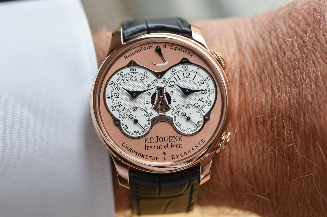 FP-Journe-Chronometre-a-Resonance-Twin-Remontoirs-d’Egalite-review-2