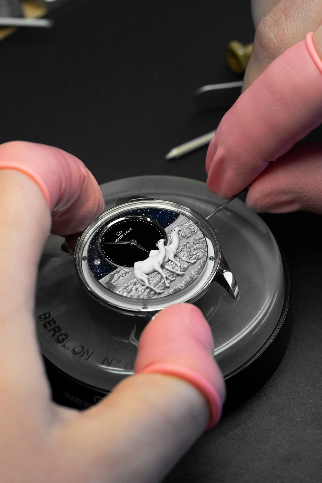 Jaquet Droz Petite Heure Minute