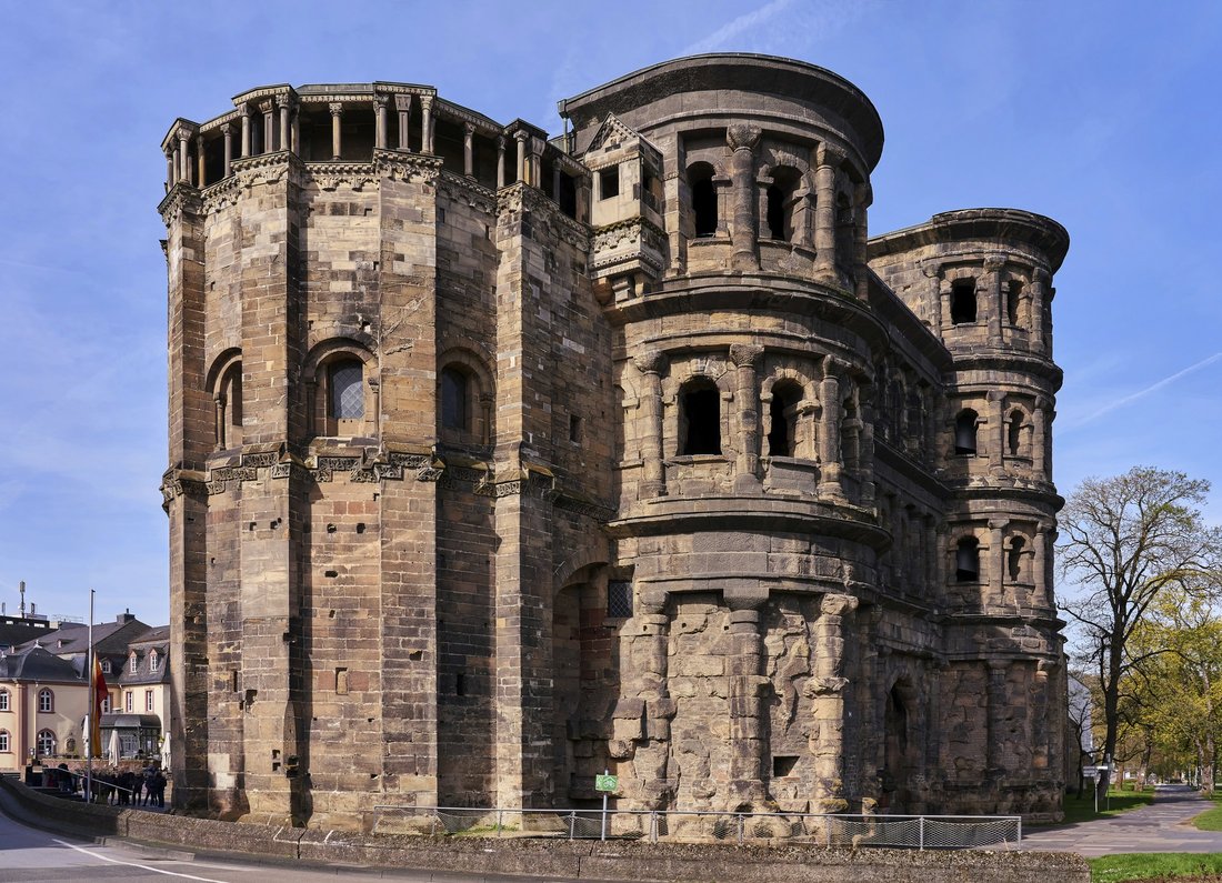 Porta Nigra