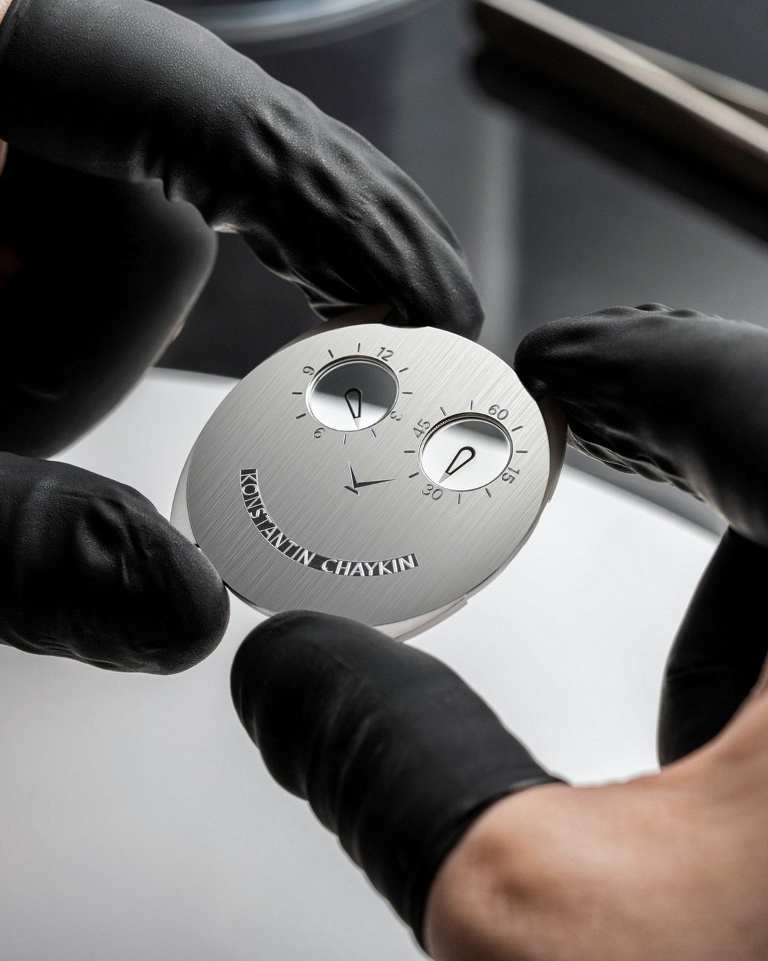 Konstantin Chaykin ThinKing Mystery Hand Finishing
