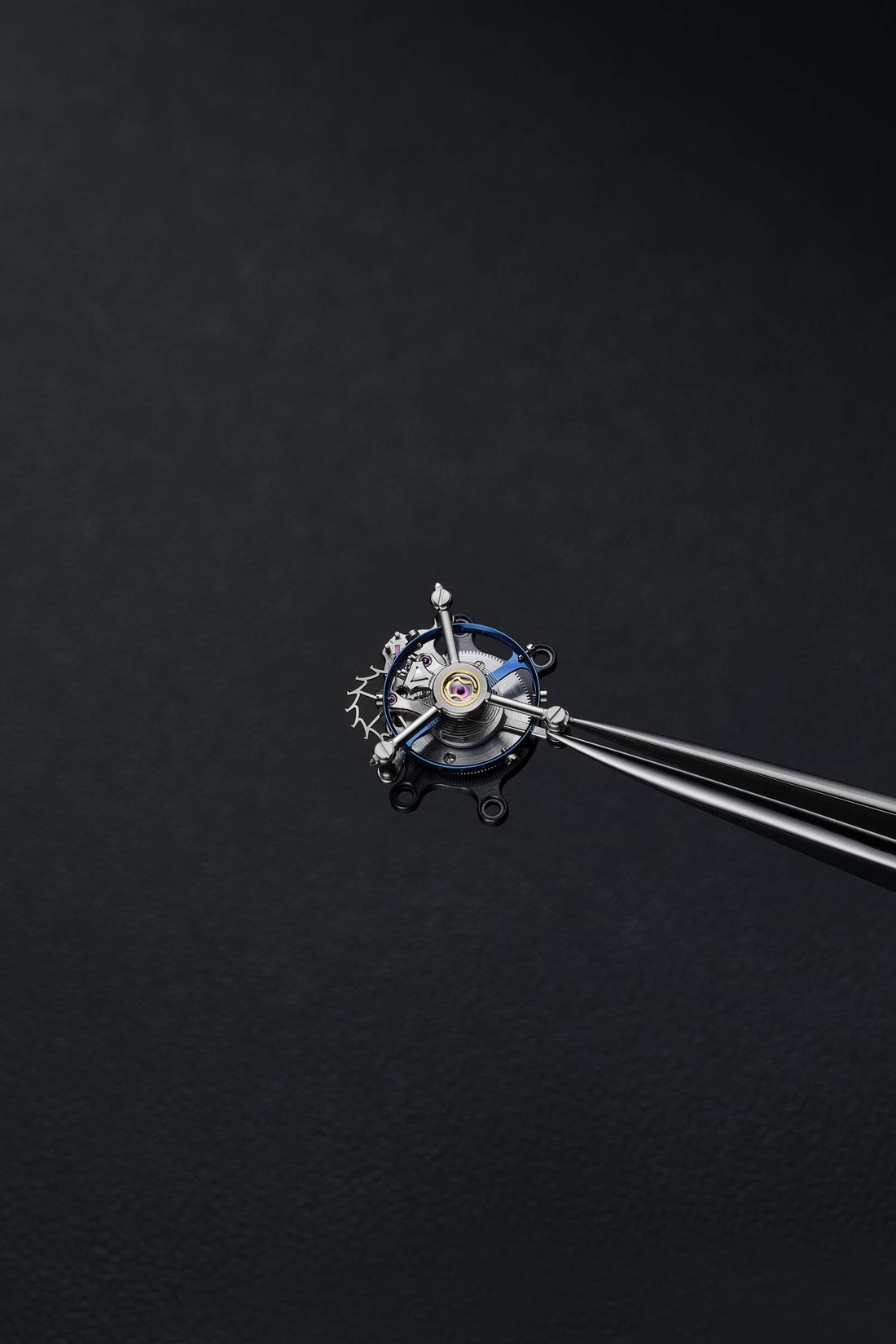 MB&F HM12 The Guardian, atelier