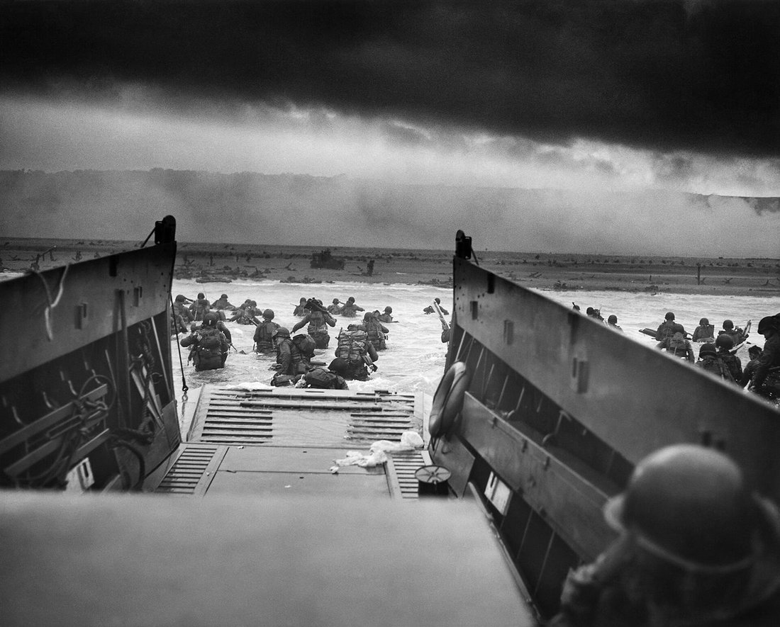 Omaha Sahili cikarmasi 6 Haziran 1944 (US Coast Guard, kamu mali)