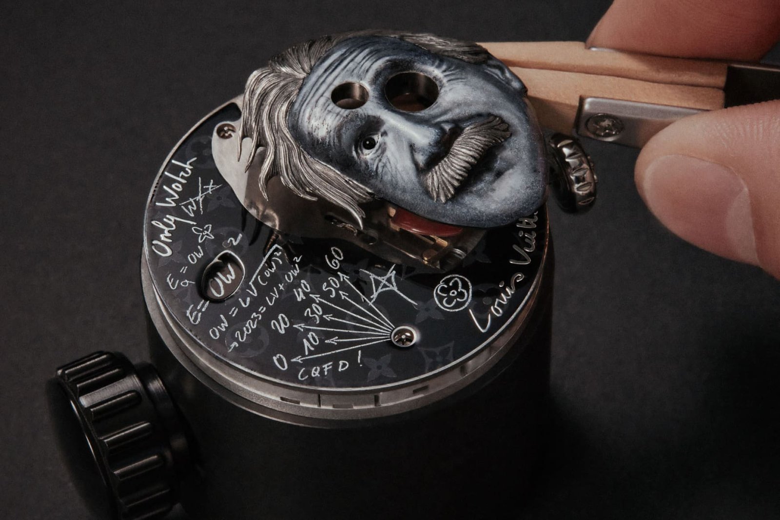 Louis Vuitton Tambour Einstein Automata
