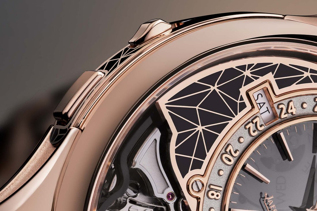Jaeger-LeCoultre Calibre 184 Dial Enamel Detail