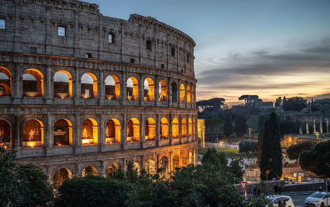 Roma Kolezyumu - Ebedi Sehir (Colosseum)