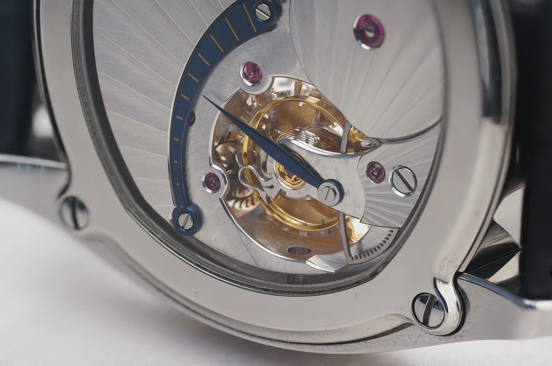 Andreas Strehler ic imalat kalibresi: guc rezervi, cift zemberek ve diferansiyel (arka)